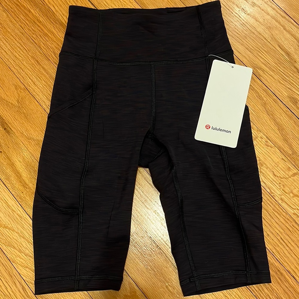 Lululemon shorts, black, with pockets ! Never touched! Tag still attached.
